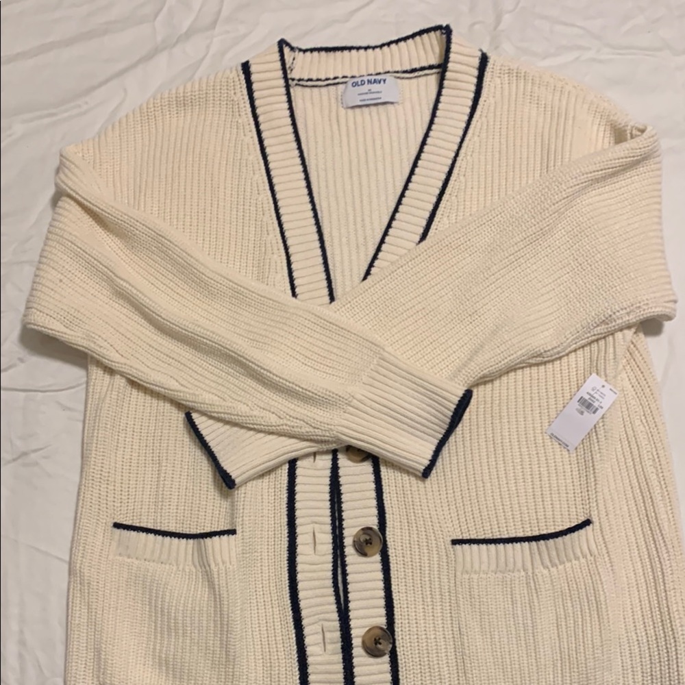 Old Navy Women's Cream Cardigan Sweater